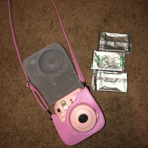 Pink Polaroid camera, pink case, 3 packs of film